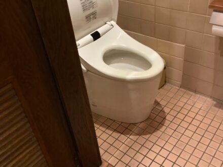 LINE_ALBUM_202364 レストラン文雅　トイレ改修_231117_4