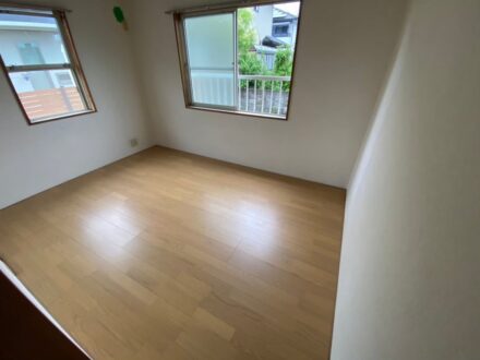 LINE_ALBUM_坂口AP 102号室_250430_8